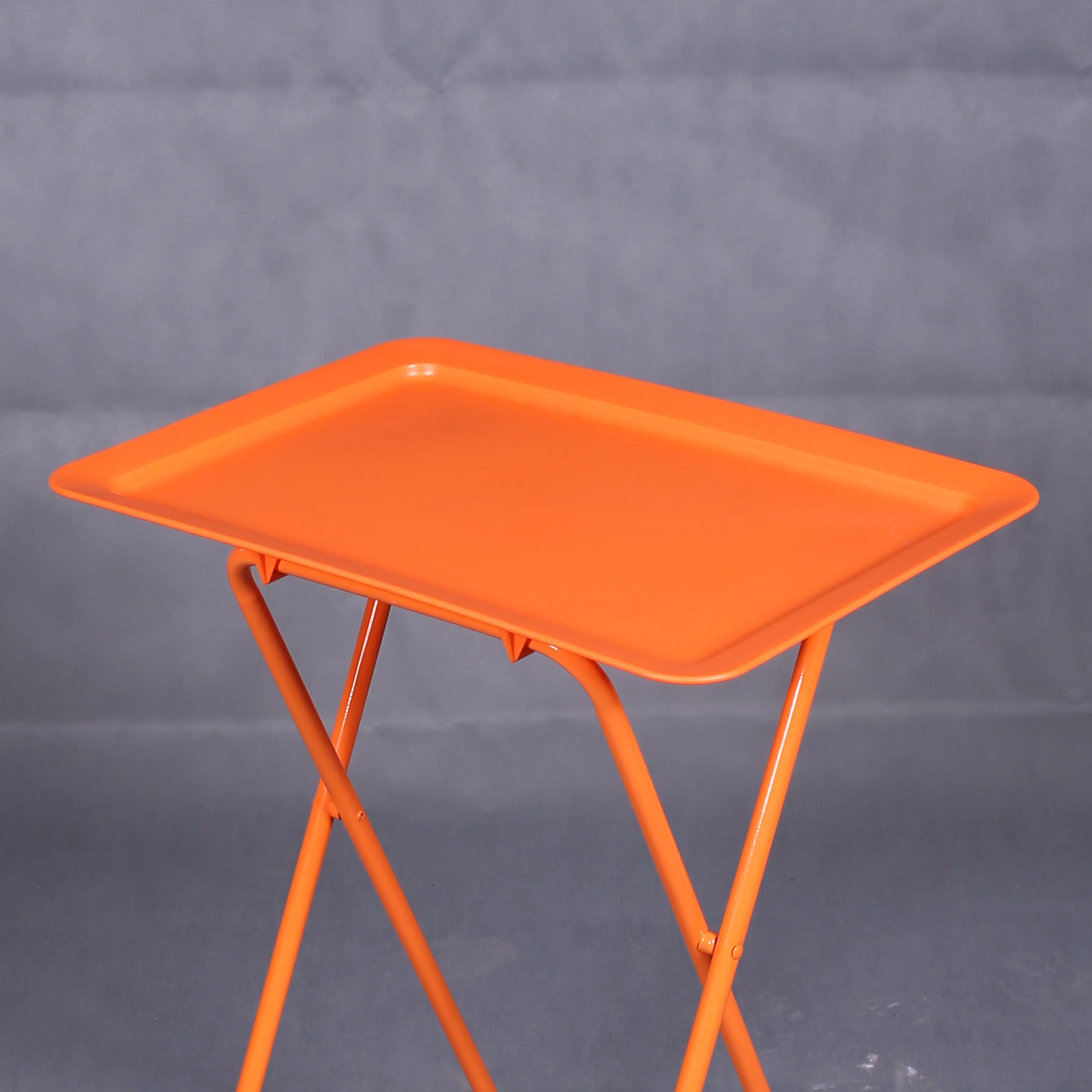 热卖塑料折叠托盘表金属腿便携式折叠咖啡桌