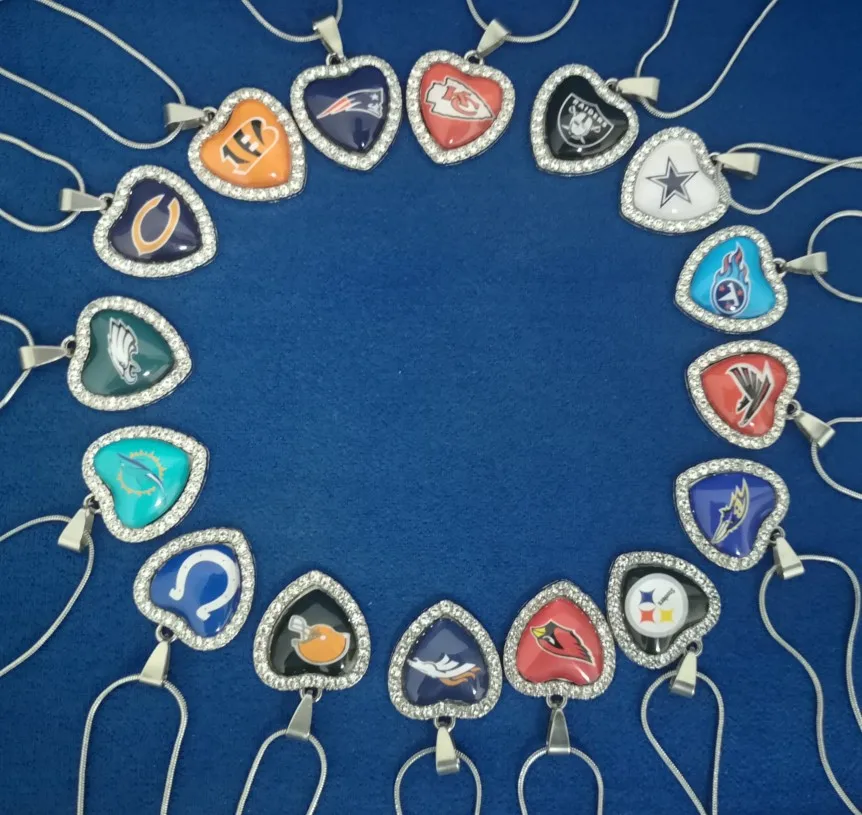 New Custom 32 Designs American Football Nfl Pendant Necklace Jewelry