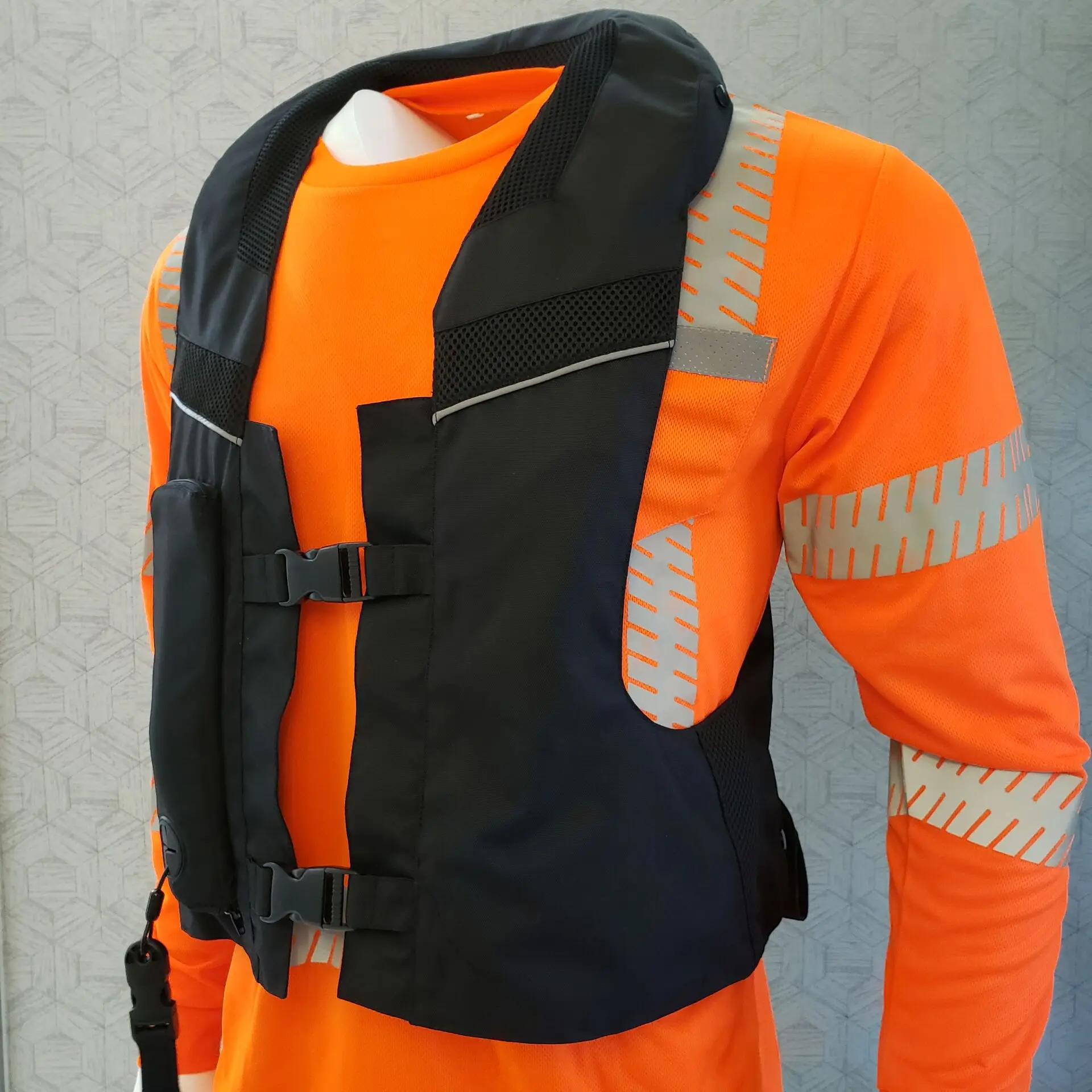 专业牛津布黑色摩托车安全气囊背心