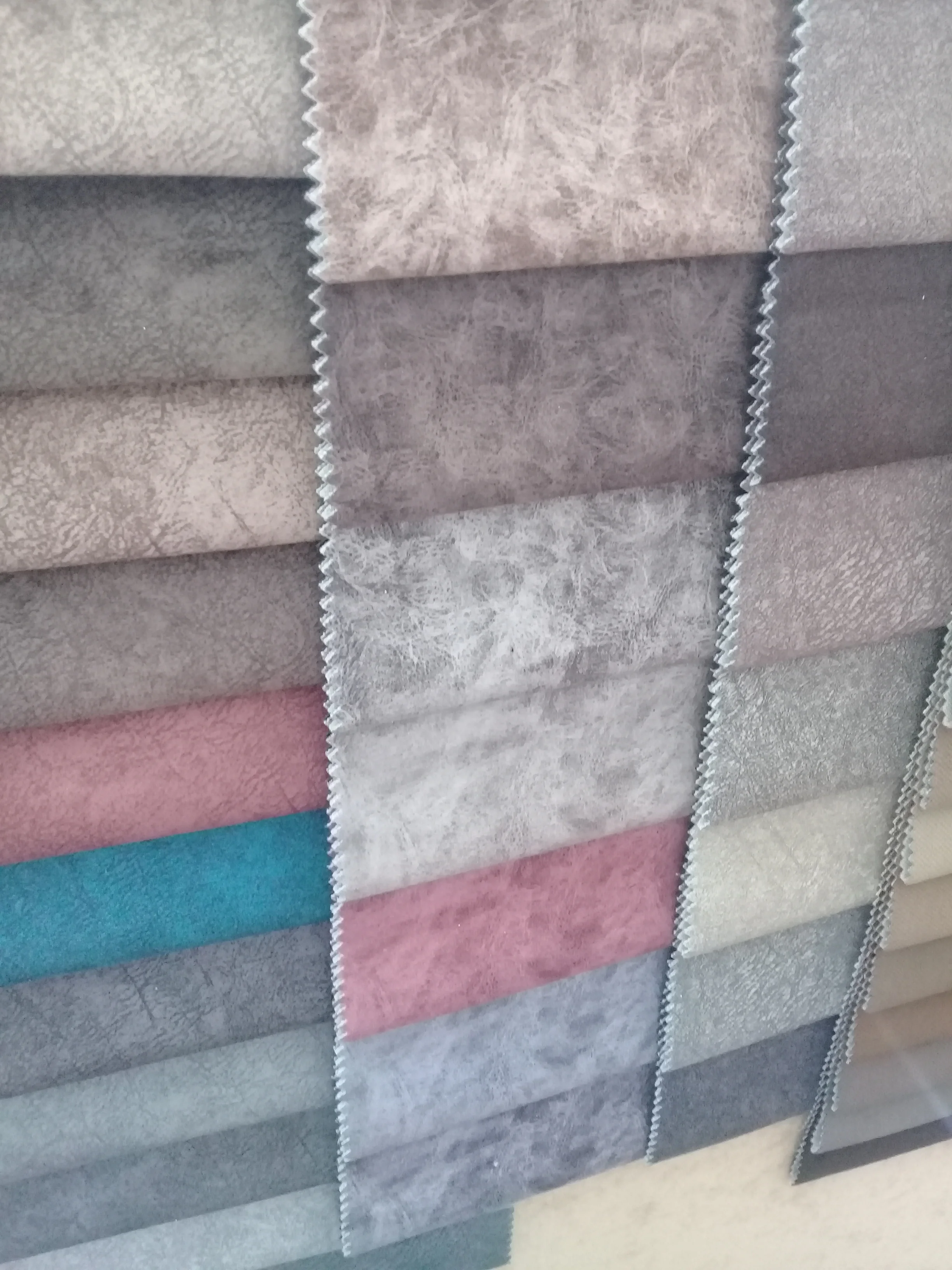 2021new velvet print hotsale designs for sofa fabric and upholstery textile