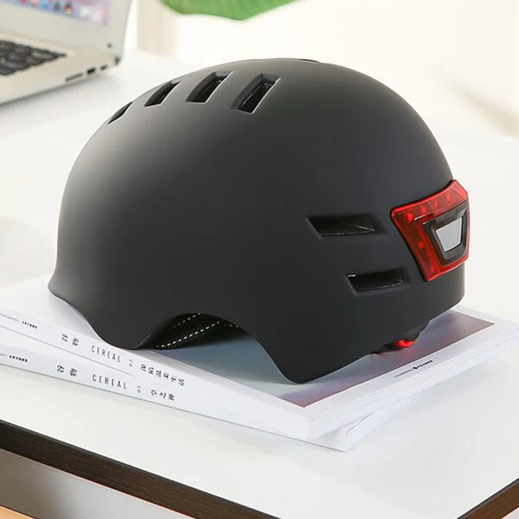 
Electric Custom Bicycle Cycle Riding Skate Scooter Bike Helmet With Signal Light 
