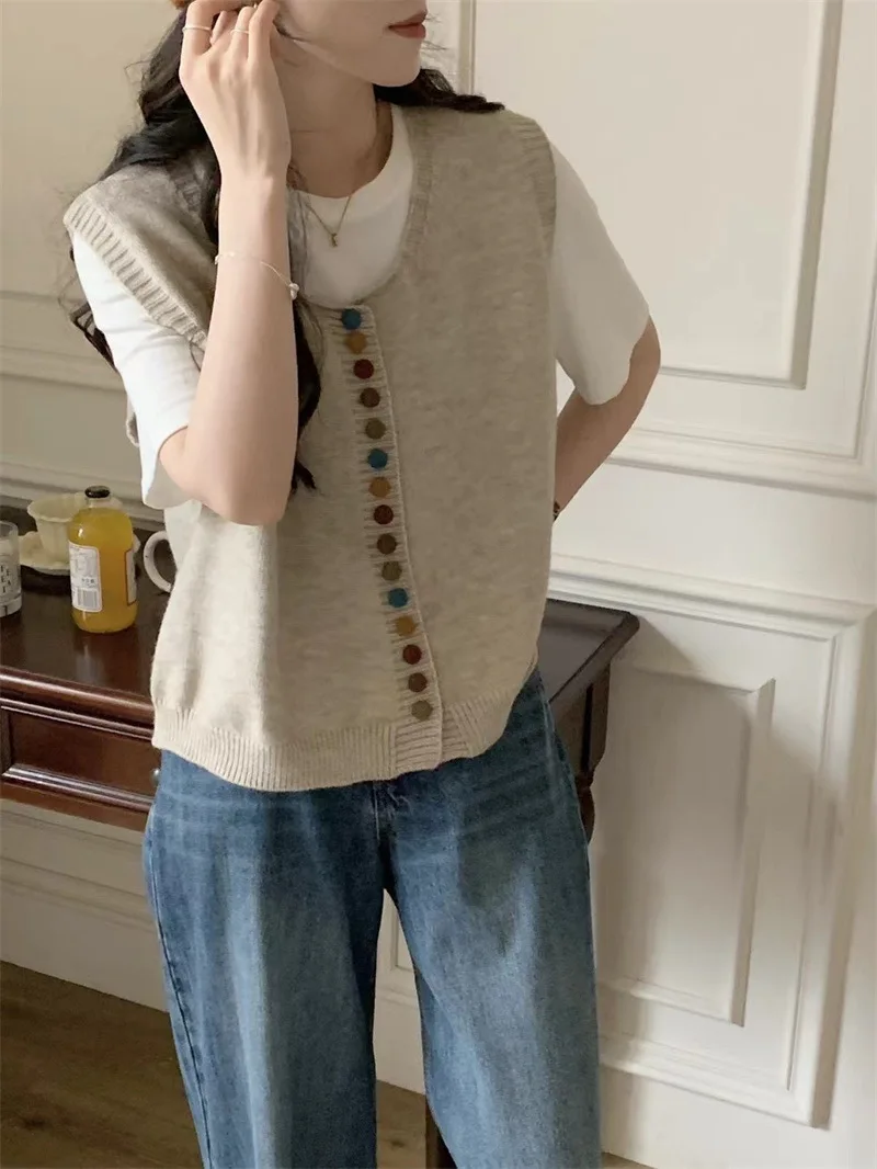 Colorful Button Knitted Casual Eco-Friendly Vest for Women Artistic Retro Soft Neck Layered Cardigan Outerwear
