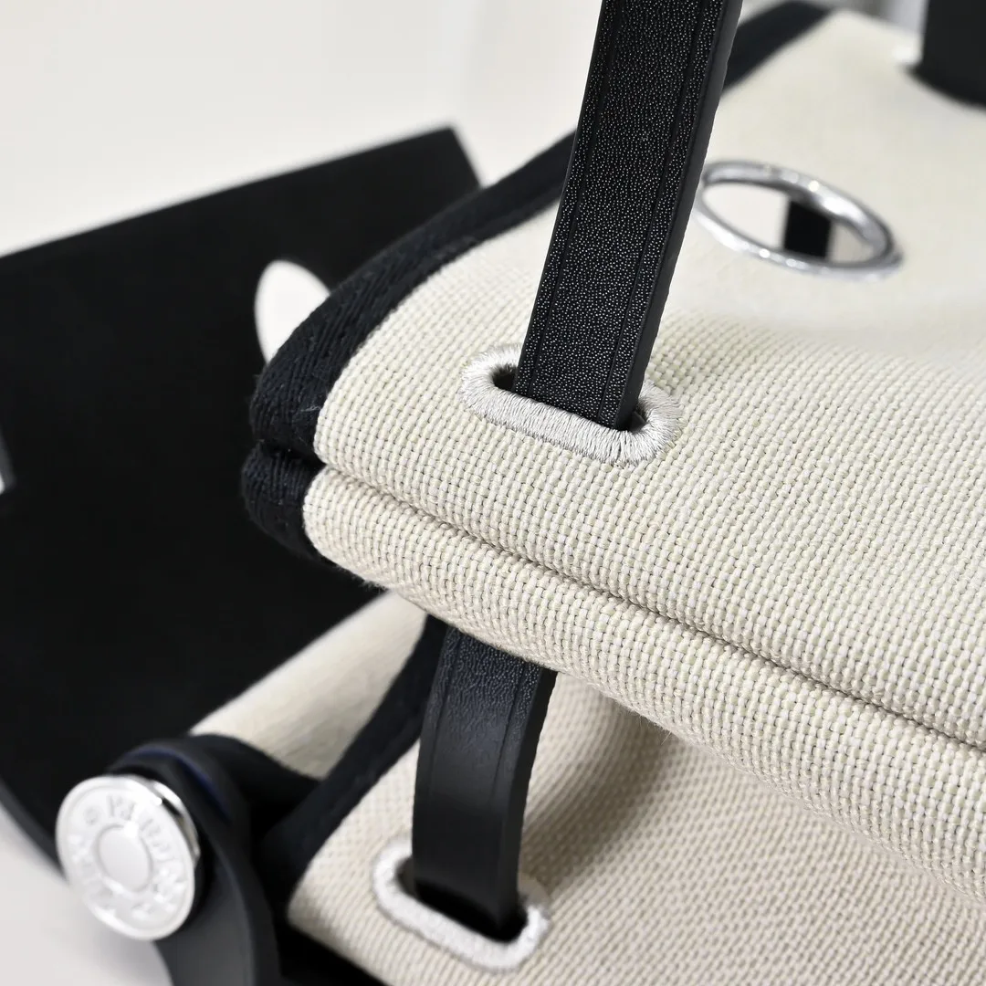 Miniherbag2025 moda kadın Crossbody omuzdan askili çanta yönlü Mini tuval ZIP kapatma tek kayış Polyester astar