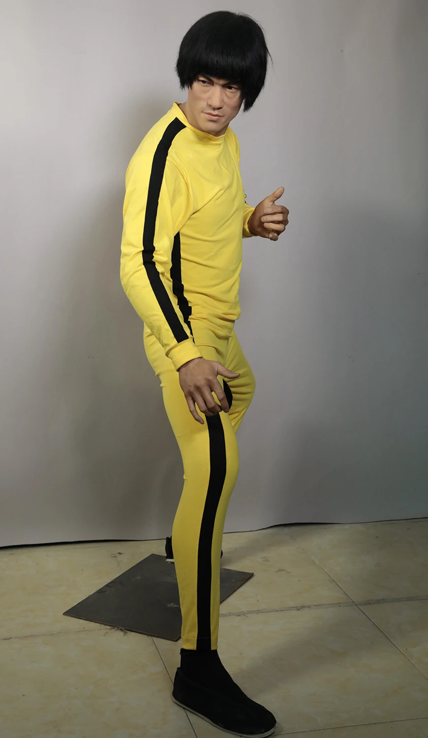 Realistic Custom Life Size Silicone Wax Statue Bruce Lee For Sale - Buy ...