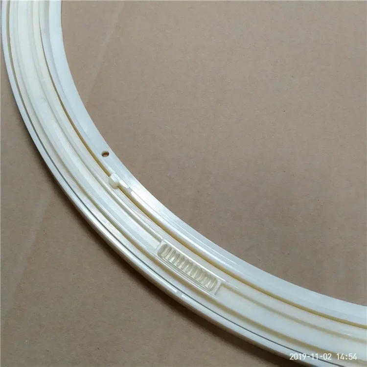 20 in plastic turntable