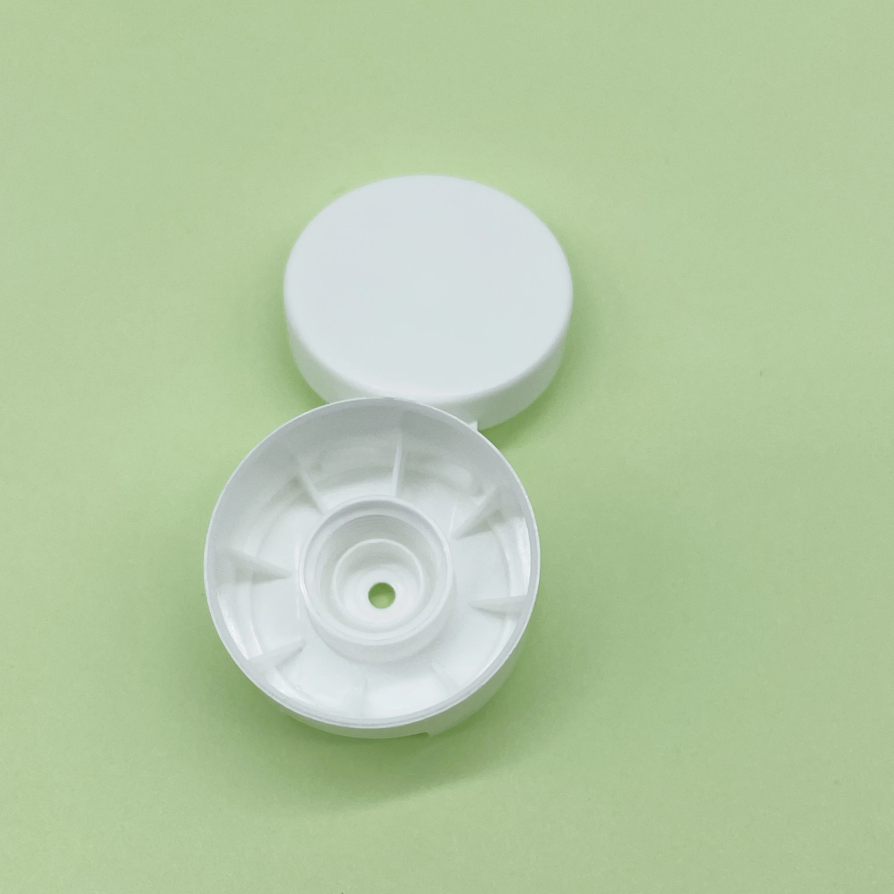 28mm white plastic flip top cap for bottles lotion hand cream smooth surface bottle screw cap-29