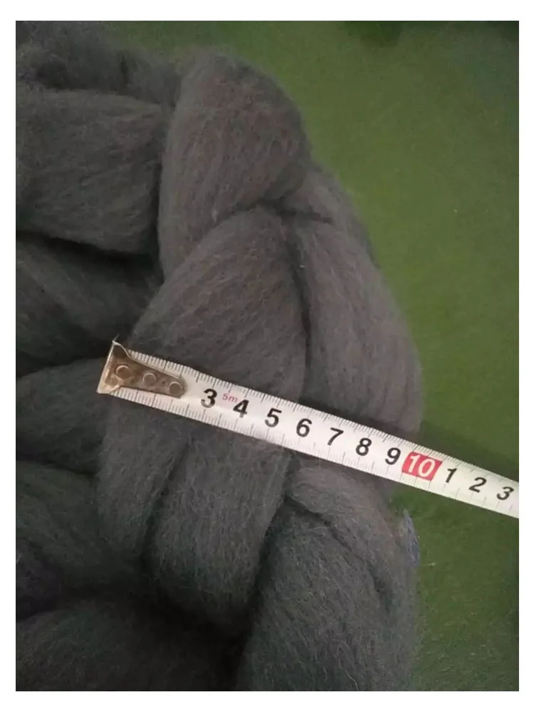 Wholesale 6cm 100 Wool Thick Comfortable Soft Arm Knitting Giant Yarn