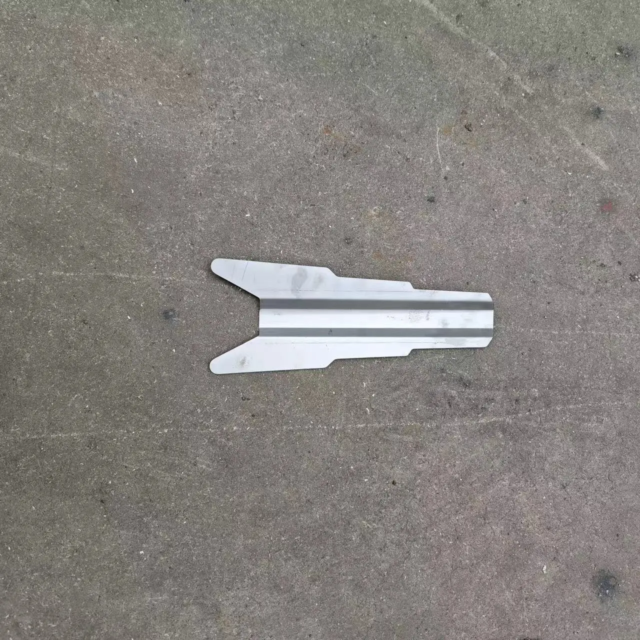 GHCD Hot Product/ New Product/high Quality Stainless Steel Wiper Decoration for Japanese Truck and Various Types of Trucks supplier