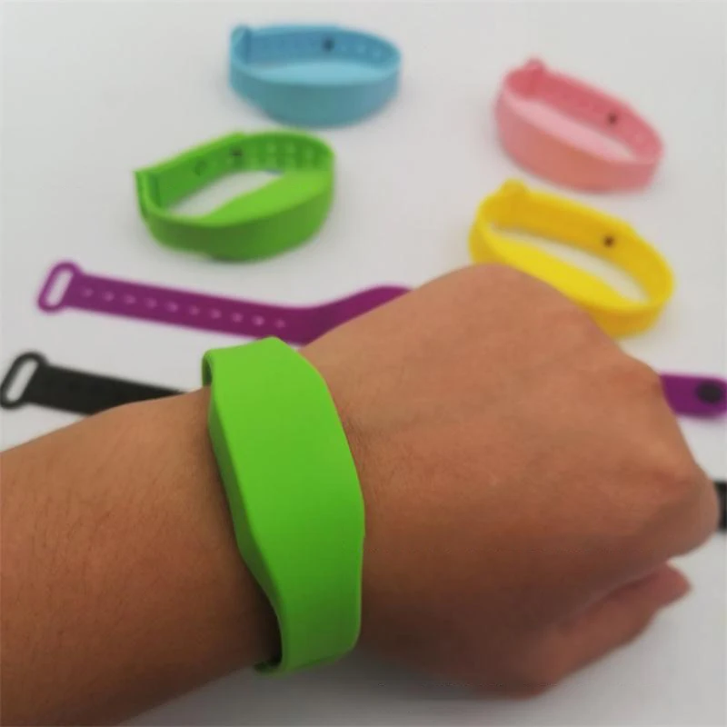 
Multi color portable mini Silicone hand sanitizer wristband hand sanitizer bracelets 