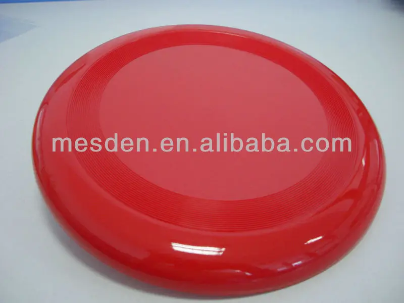 plastic frisbee.JPG