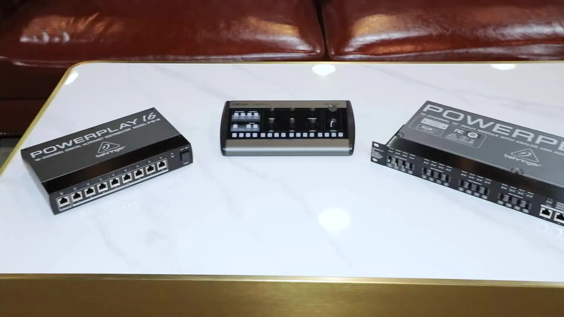 Behringer Powerplay P16-HQ 16-Channel Digital Mixer for