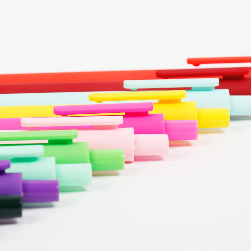 Retractable Gel Pen Macaron Colour Plastic Soft Rubber Grip_voghion.com