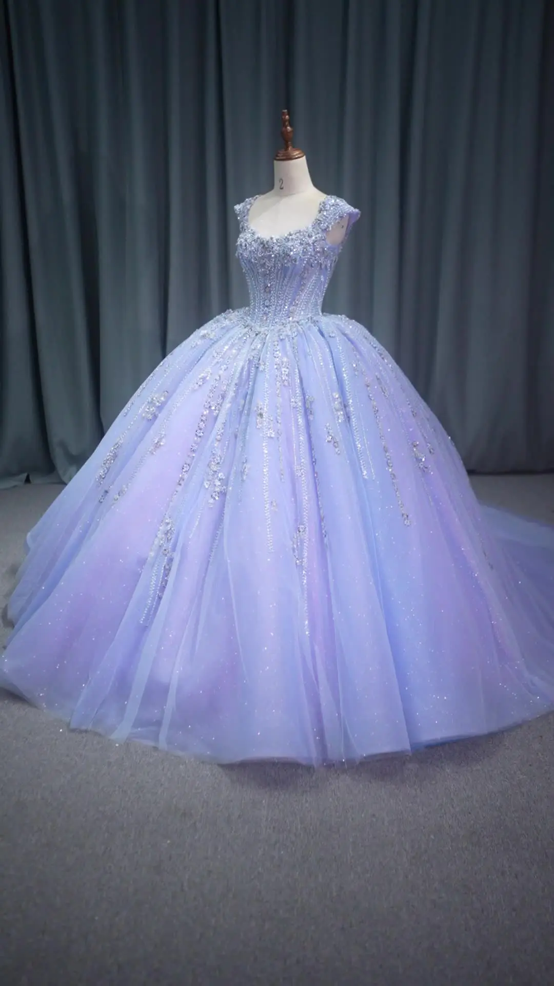 Sparkly Blue Purple Quinceanera Dress Ball Gown Appliques Beading Sequins  Sweet 15 16 Dress Dy1276