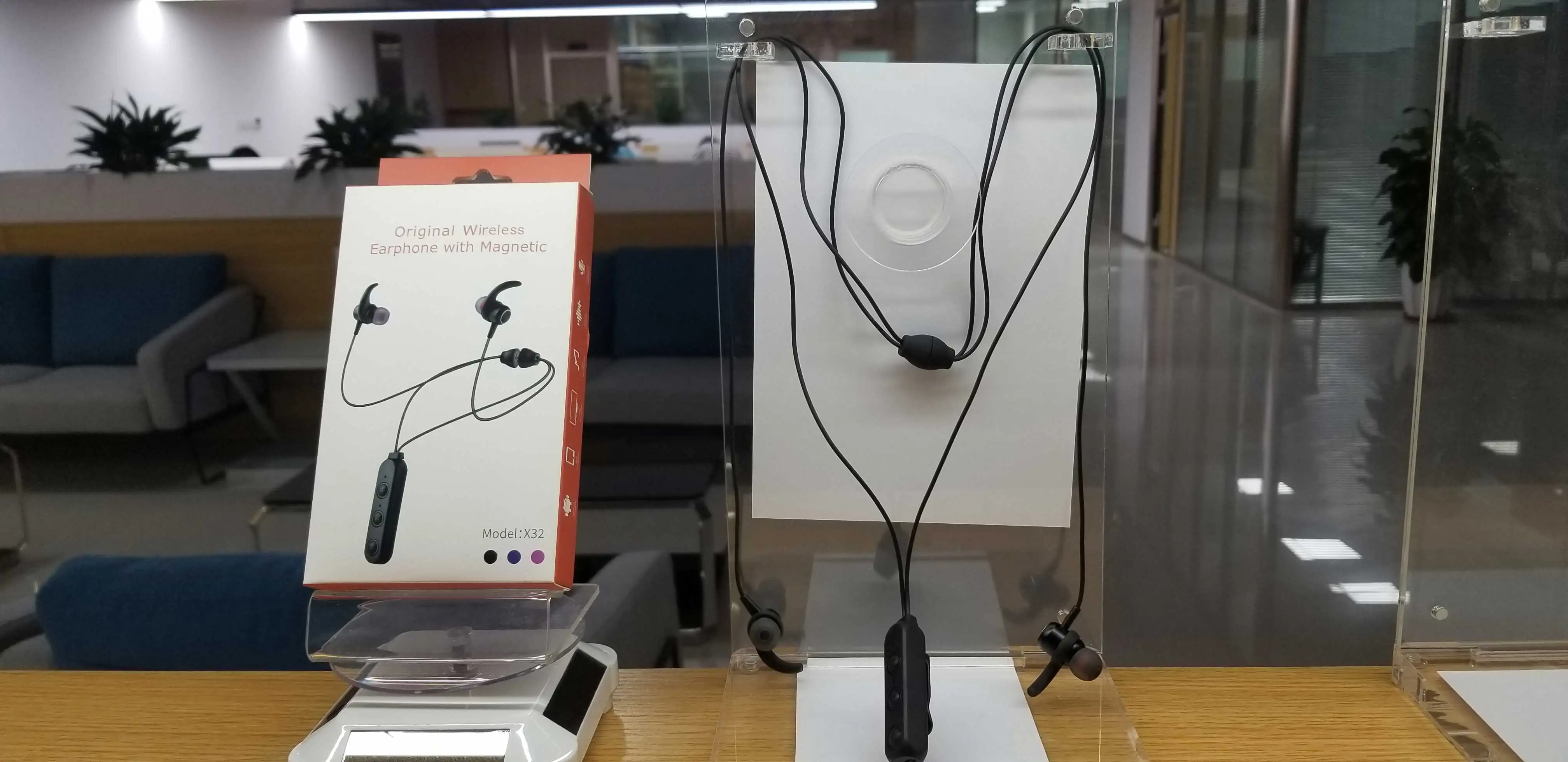 2019 trending amazon sport stereo magnetic neck band bluetooths earphone - ANKUX.COM