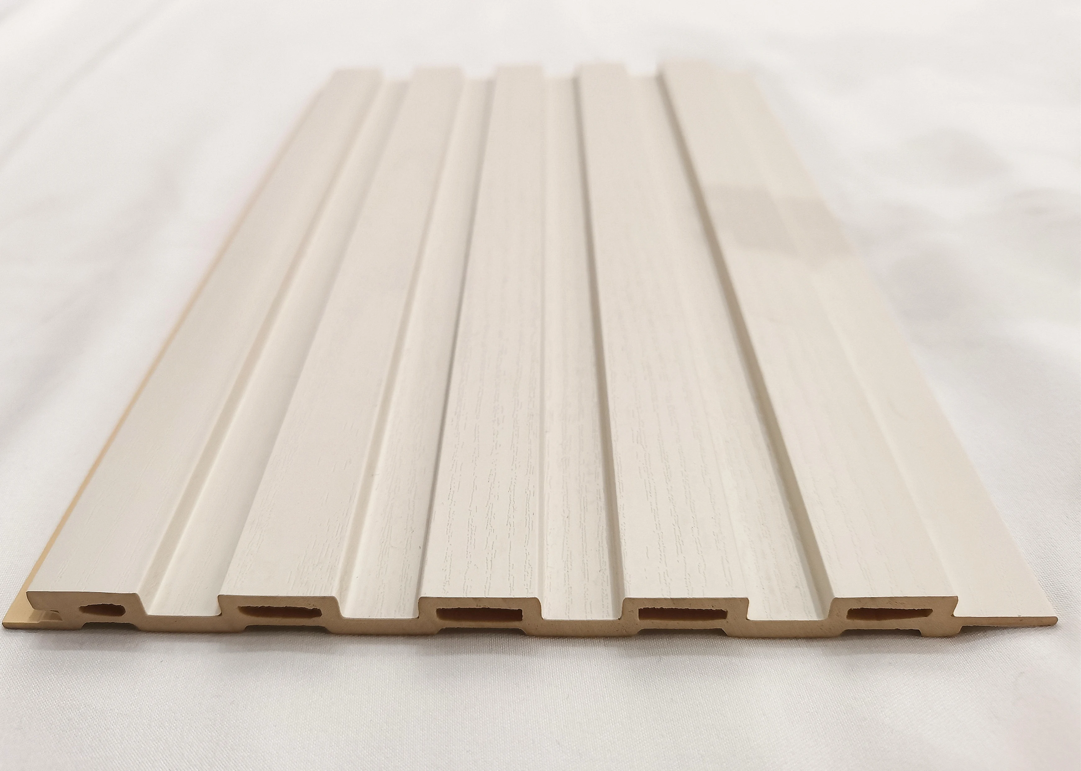 product melinco great wall panel pure white pvc wpc 3d decorative pp film board waterproof for hotel and apartment interior decor-5