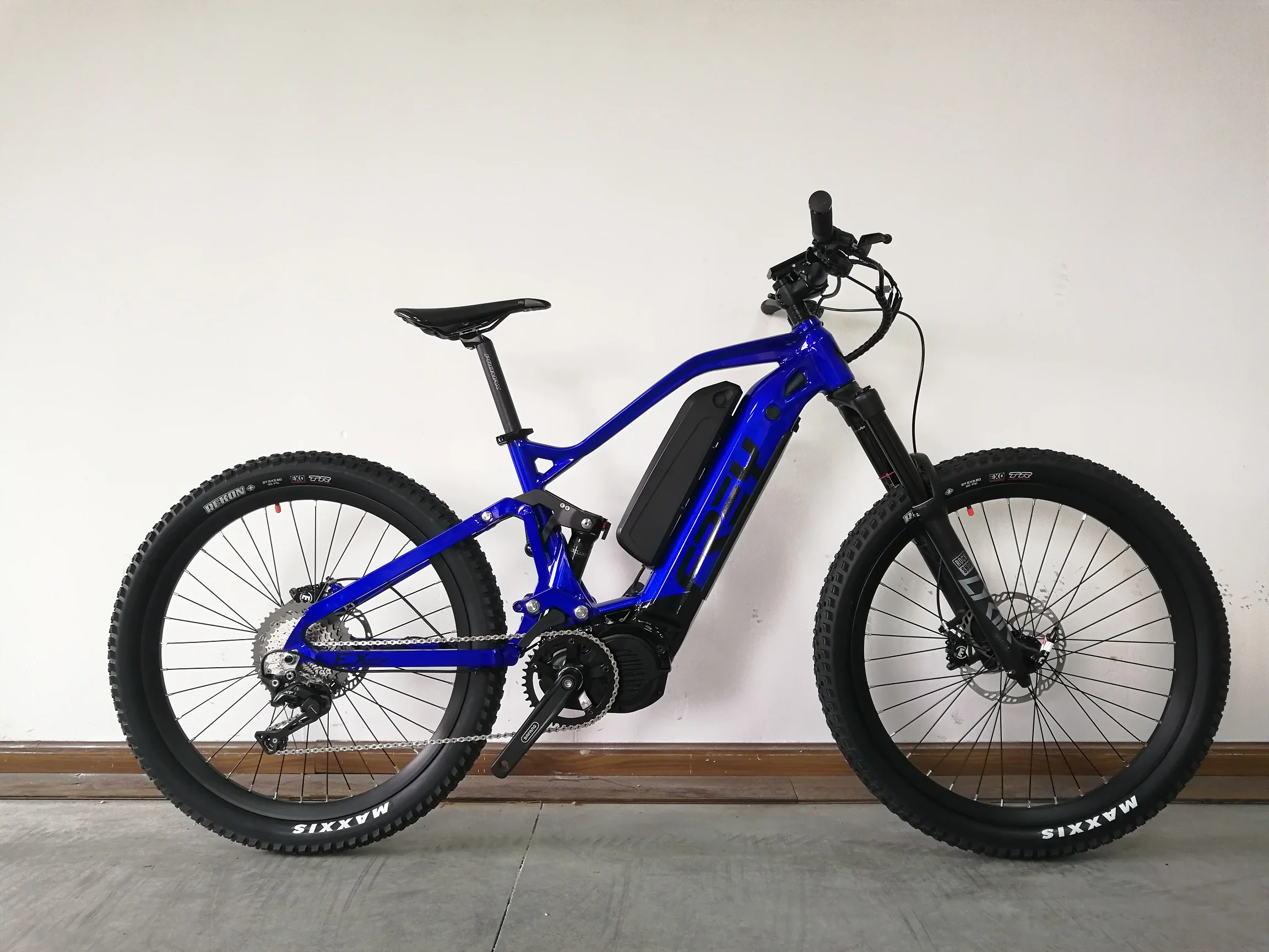 polygon electric mountain bike