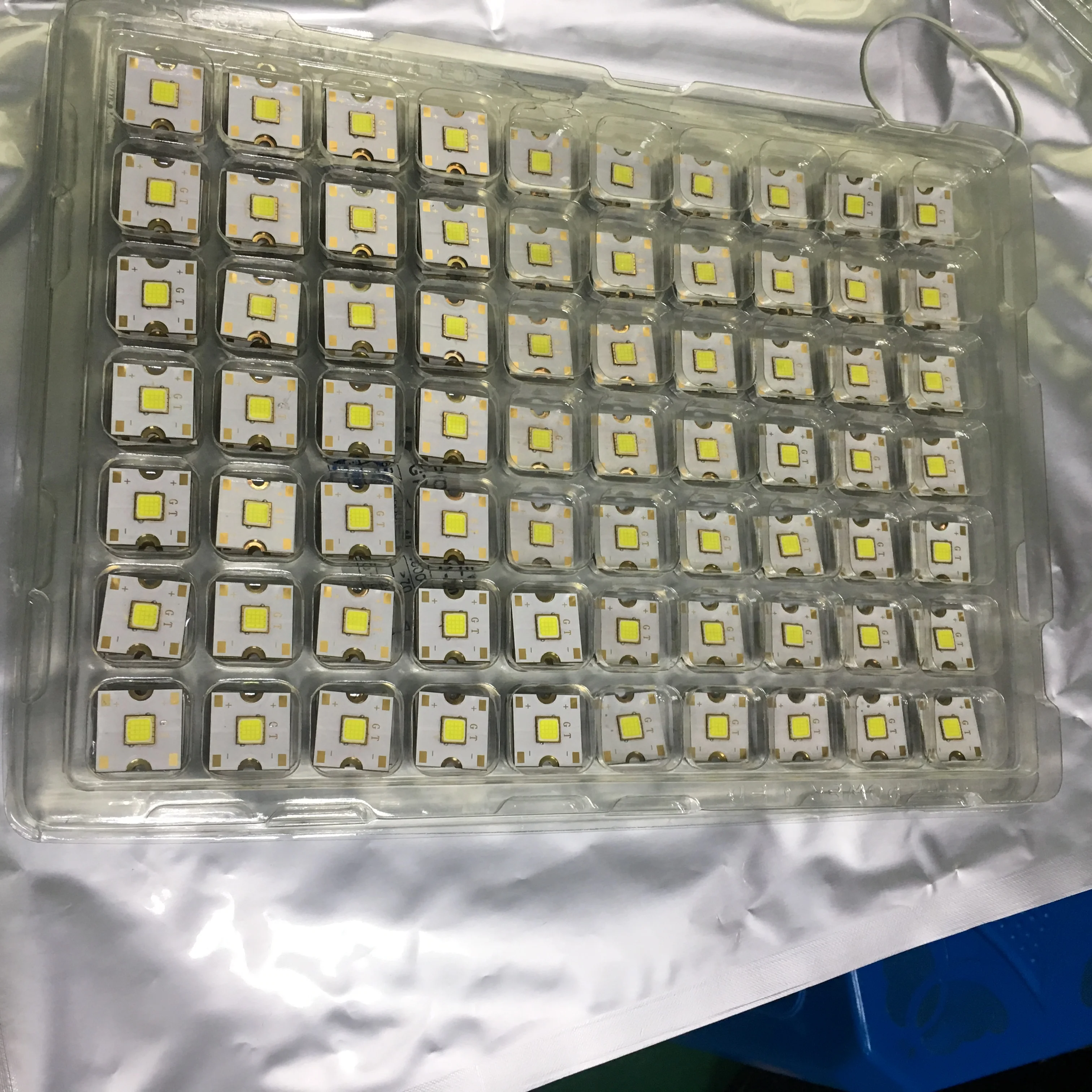 4500lm 60w led 芯片倒装芯片 led 阵列,用于标识投影灯/摇头灯