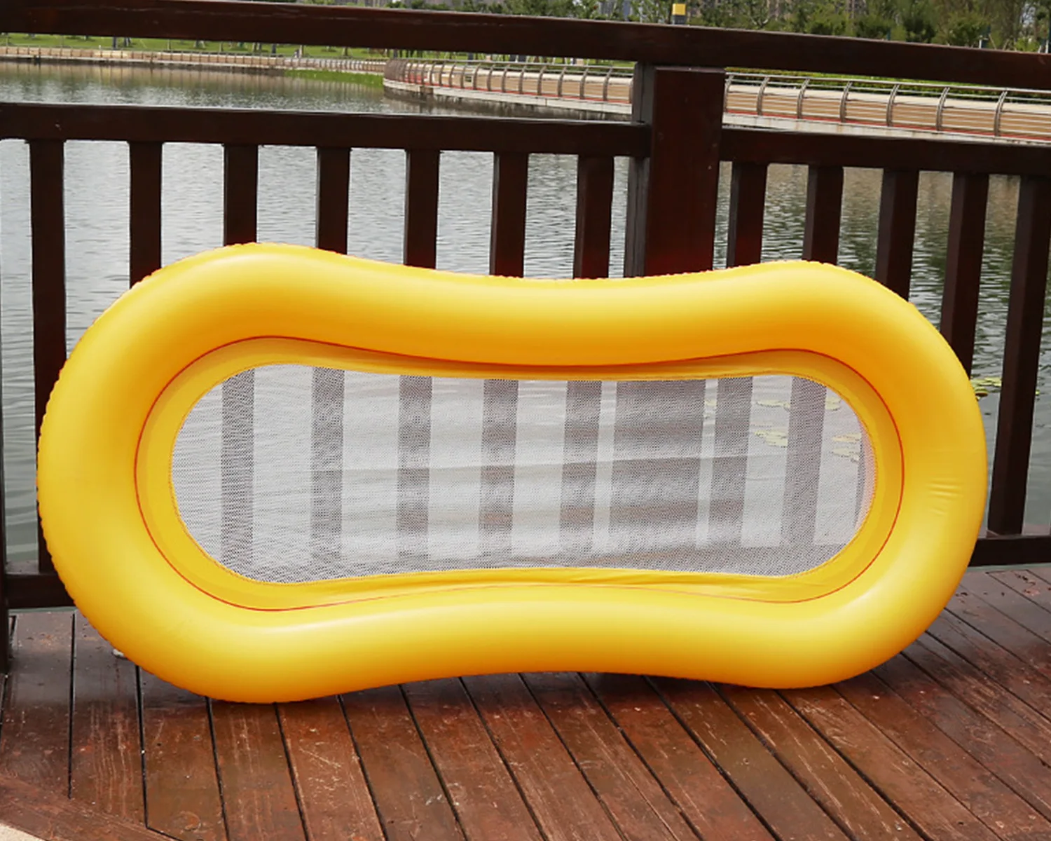 inflatable water floating bed