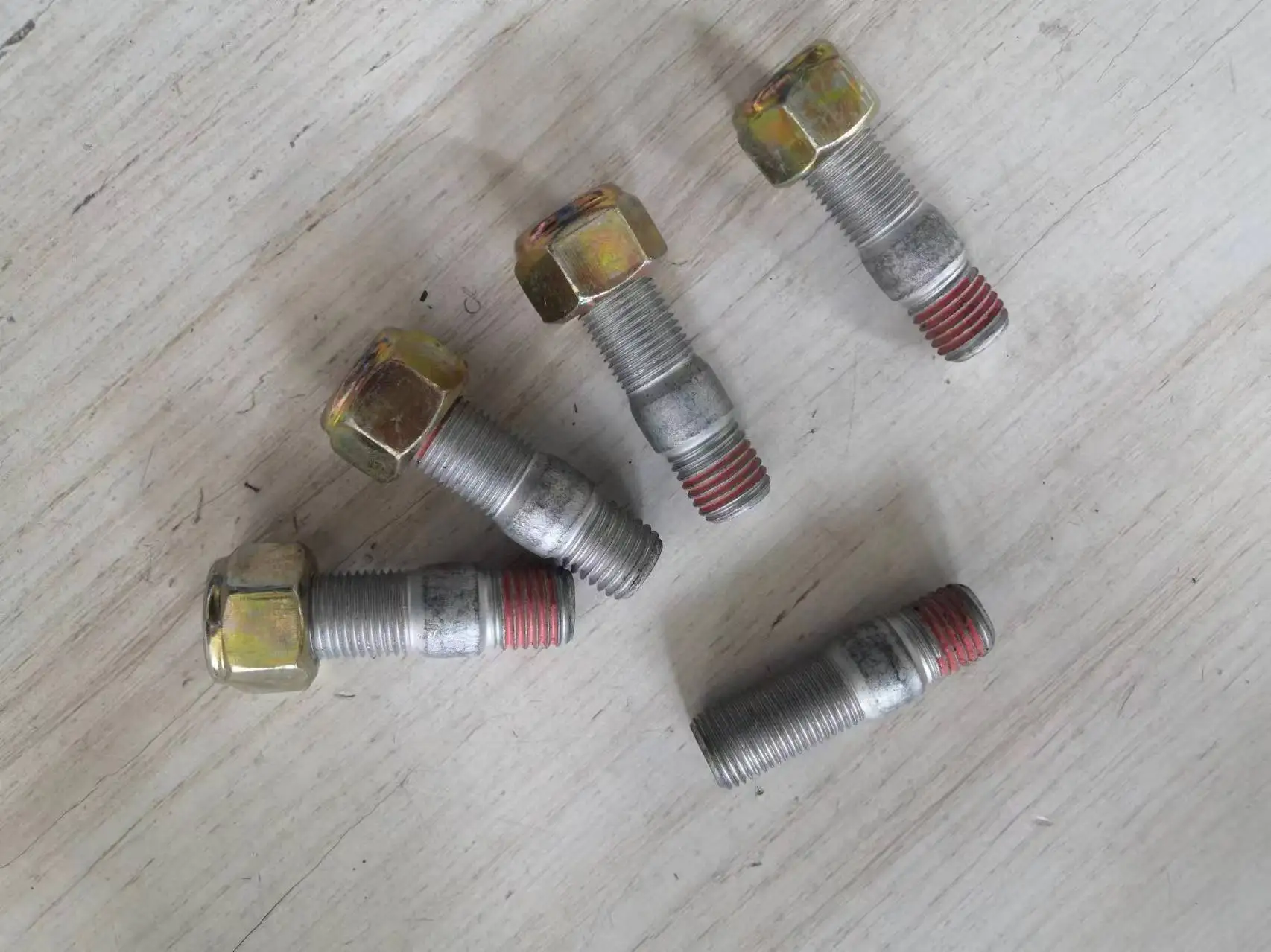 Shacman M3000 X3000 Truck Parts New 16*60 Iron Gearbox Stud| Alibaba.com