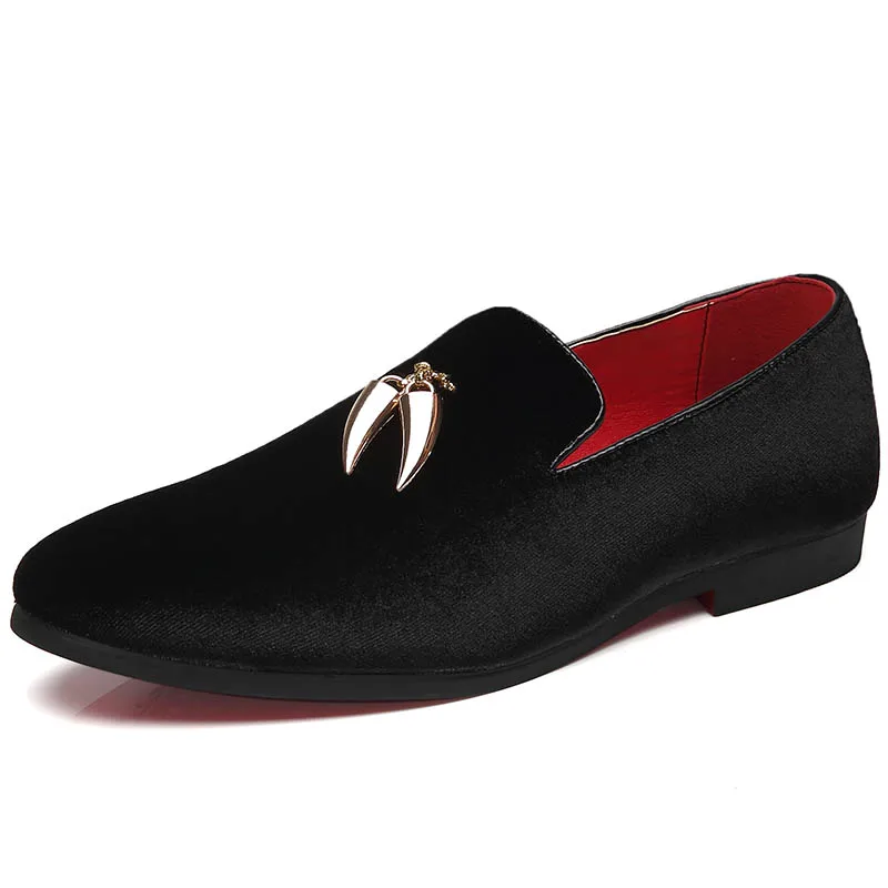 
QUQI Plus Size Men Velvet Loafers Shoes comfortable mens black photo women manufacturer in china dress baby leather shoes boy 