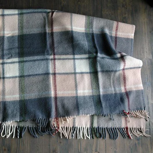 Luxury Pure Merino Polyester Cashmere Wool Chunky Knit Blanket for Sale factory