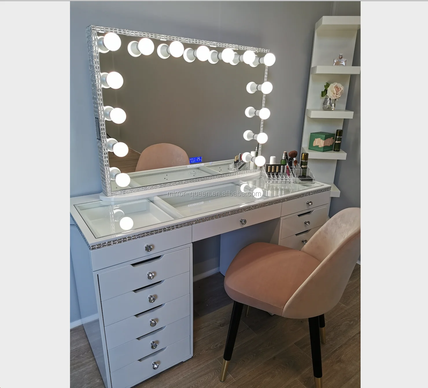 
Luxury Modern Clear Glass Diamond Hollywood Lighted Makeup Mirror Vanity With Bluetooth Speaker With 13 Drawers Shinny Dresser 