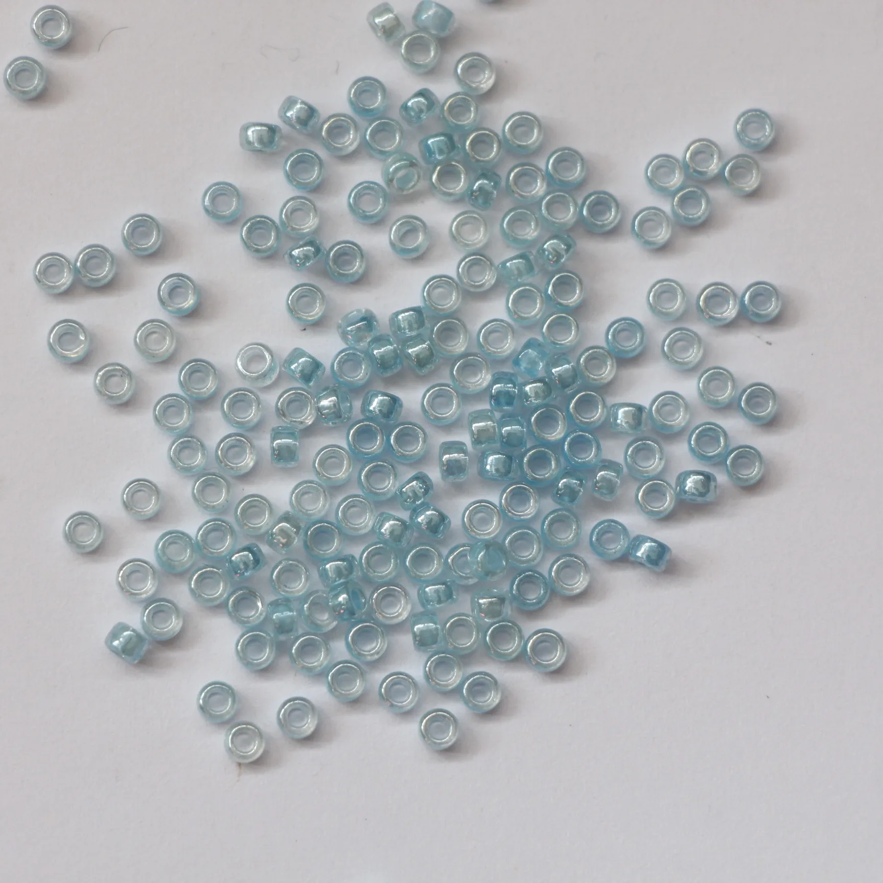 Green Purple Glass Seed Beads Embroidery Machine Use China Factory Toho