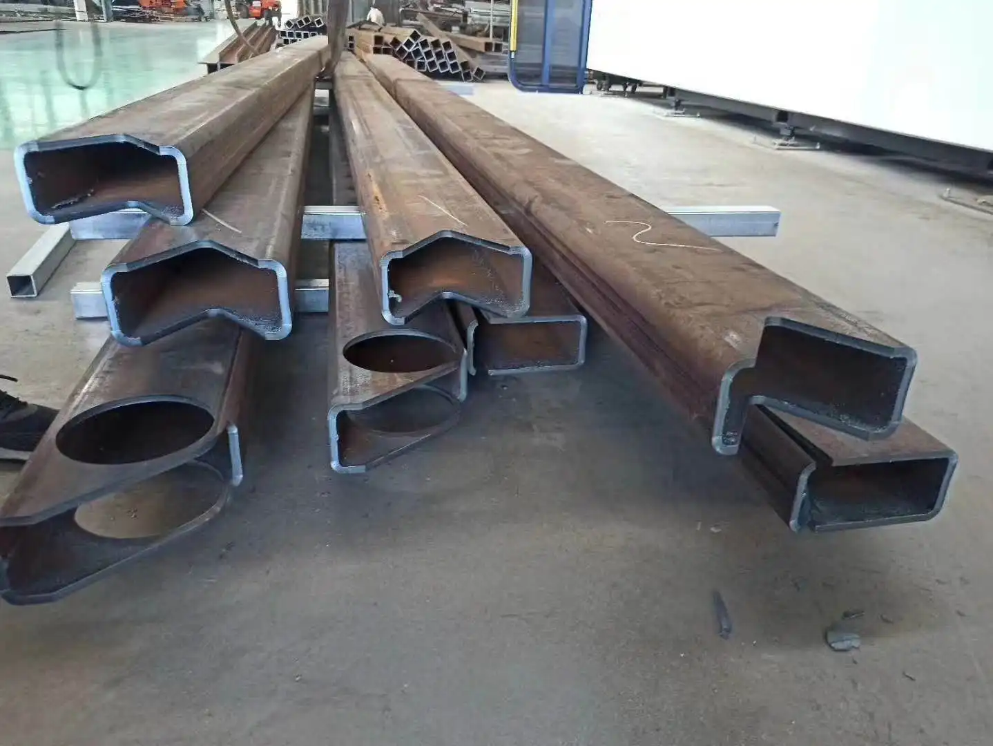 laser cutting machine