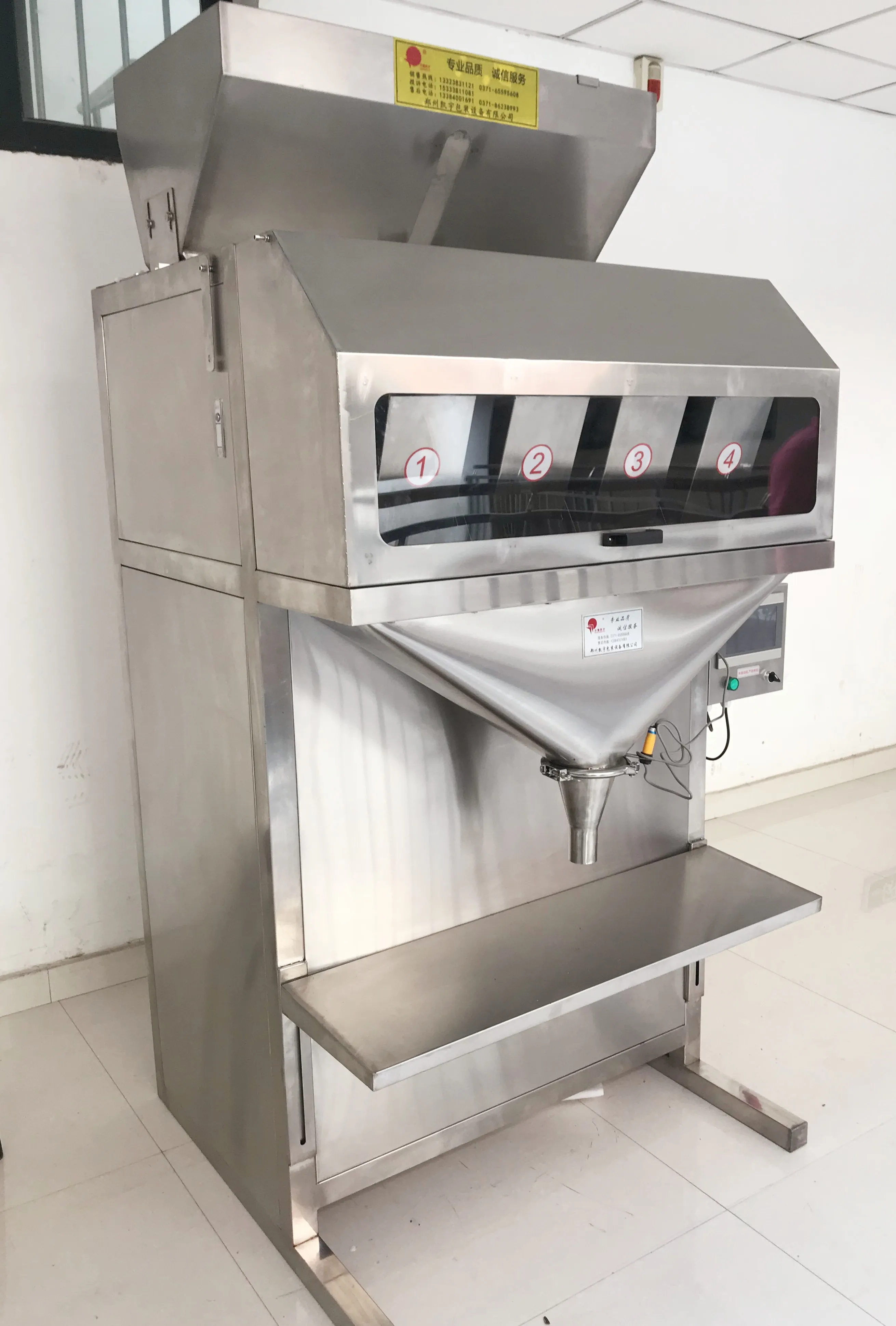 customized low cost granules packing machine