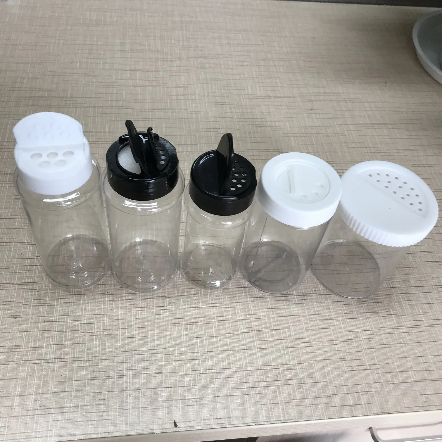 Plastic Glitter Shaker Bottle Pet Packing Shaker Plastic Spice Jars