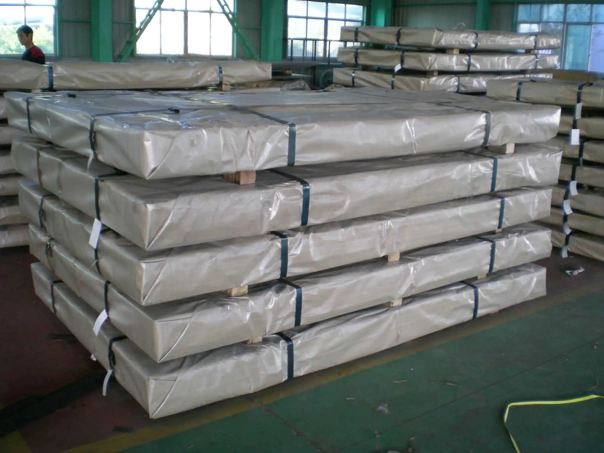 factory supply top2020 stainless steel plate price per ton