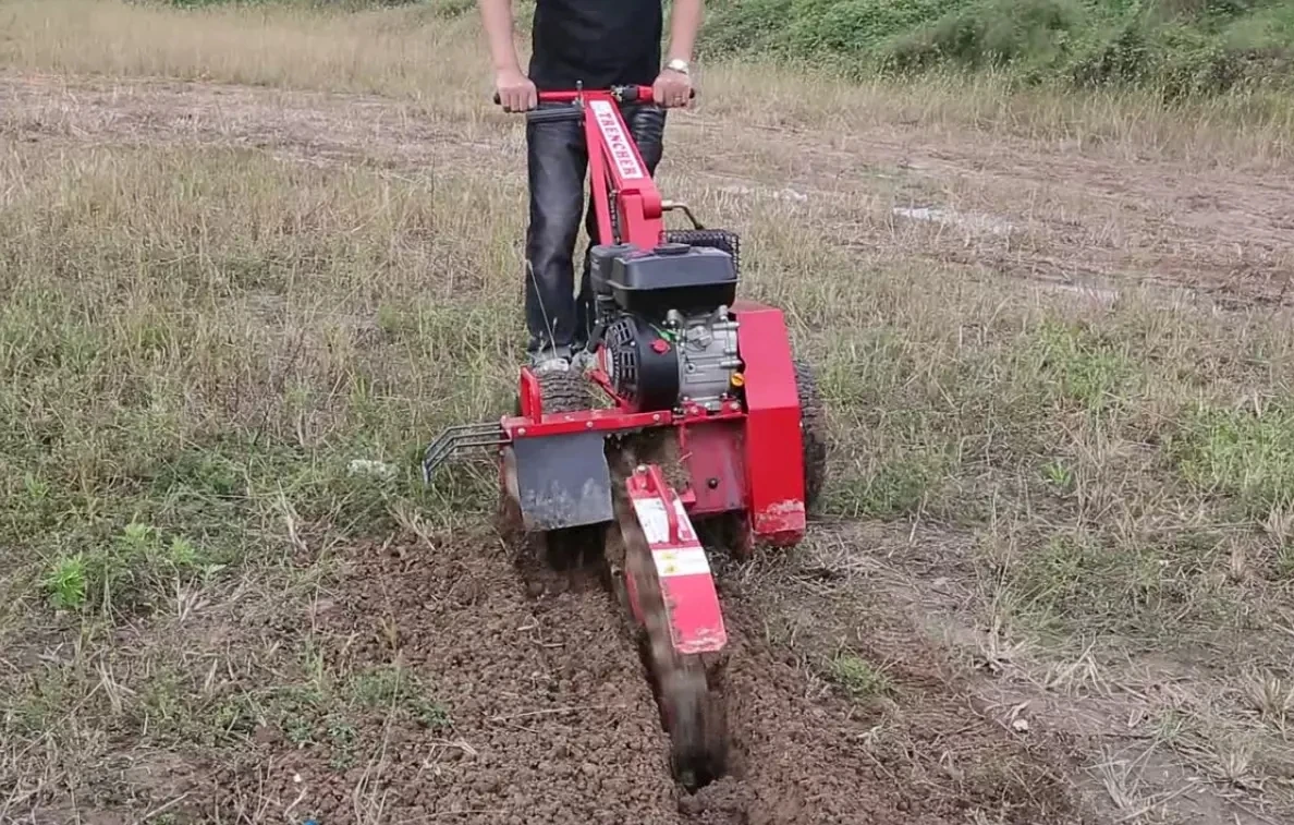 trencher machine 3.jpg