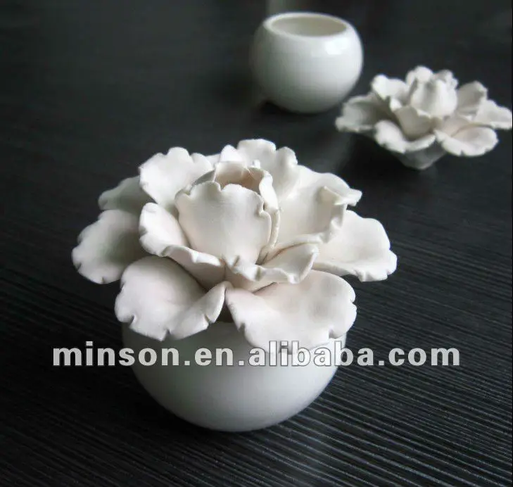 Aromatherapy ceramic flower diffuser decorative air freshener ts cf013