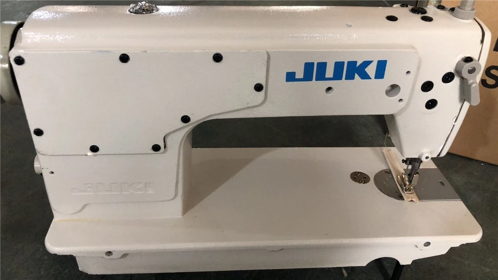 Used Jukis Ddl 8700 Single Lockstitch Machine Flat Sewing Machine