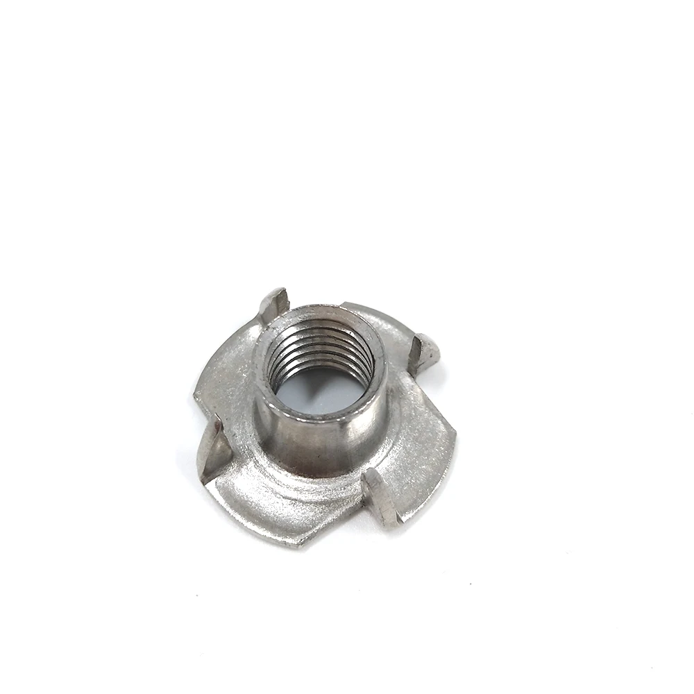 Din1624 Stainless Steel Four Claw Insert Nut Four Prongs Tee Nuts For