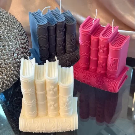 Creative Book-Shaped Silicone Novelty Gift Candle Unique and Stylish Presentation Candle for Christmas Occasions