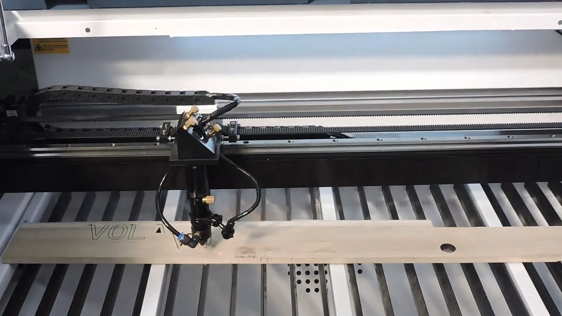 Factory Price Jigsaw Puzzle Laser Cutting Machine For Nonmetal And