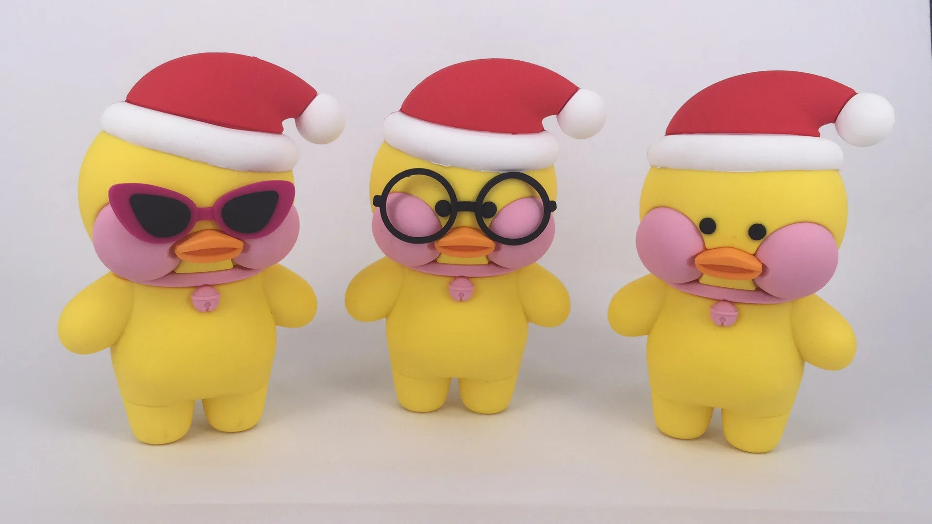 ins lovely hyaluronic acid duck charge bao creative cartoon