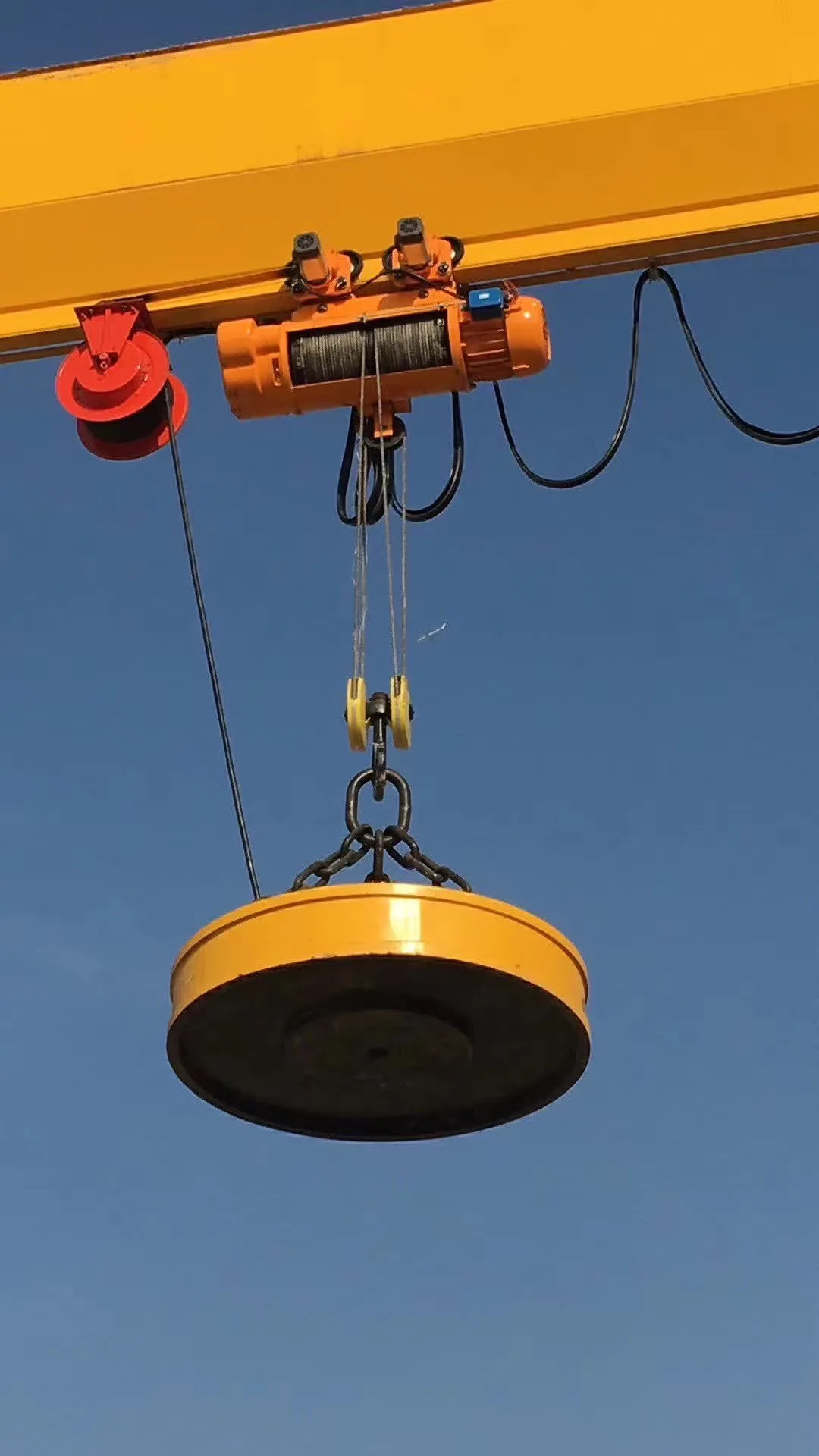 Circle Chuck Electric Powerful Lifting Metal