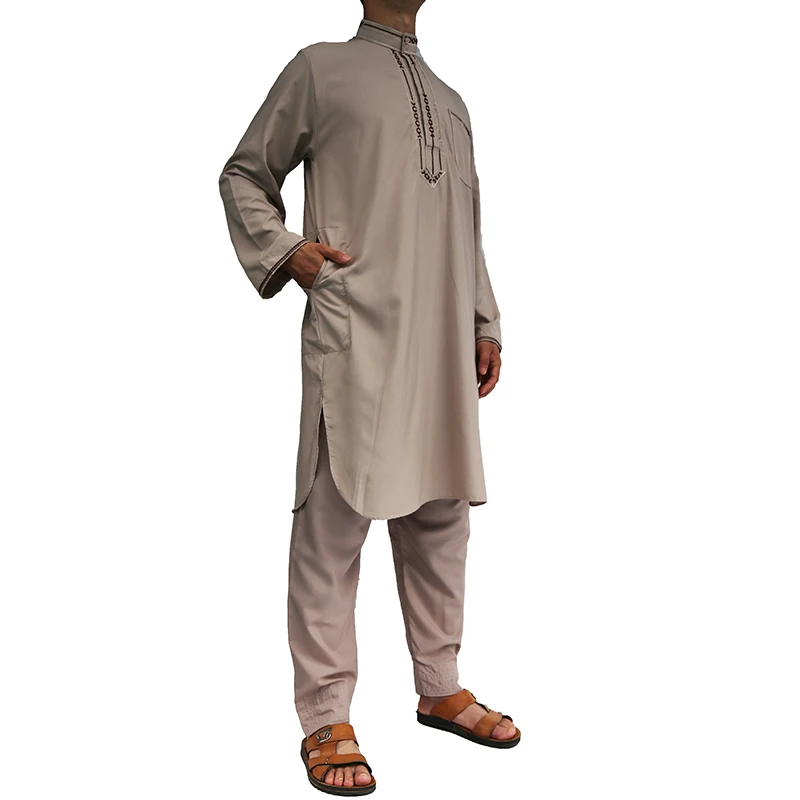 2020 便宜的批发穆斯林服装套装沙特阿拉伯传统设计男士布伊斯兰