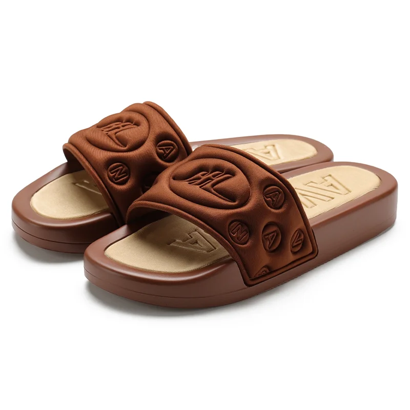 Chaussons hot product