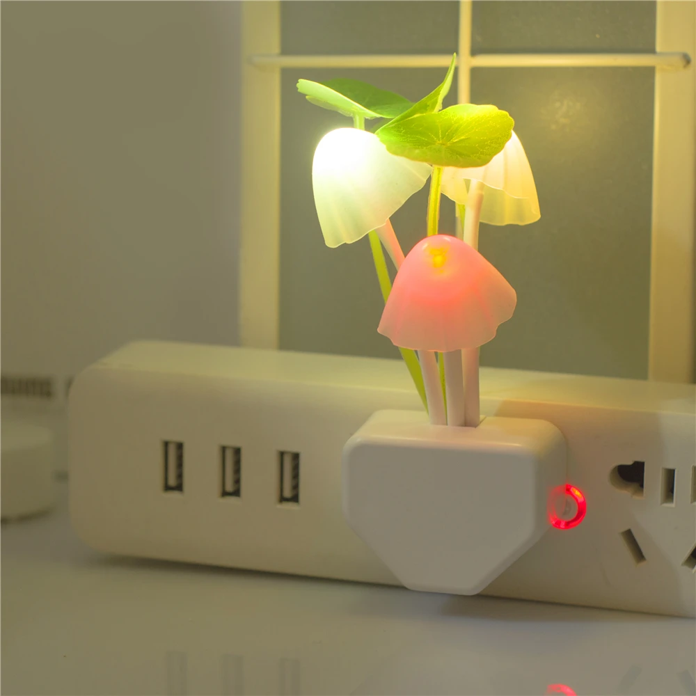 Whole Sale Light Sensation LED Creative Plug-in Small Night Light With Light Activated Switch