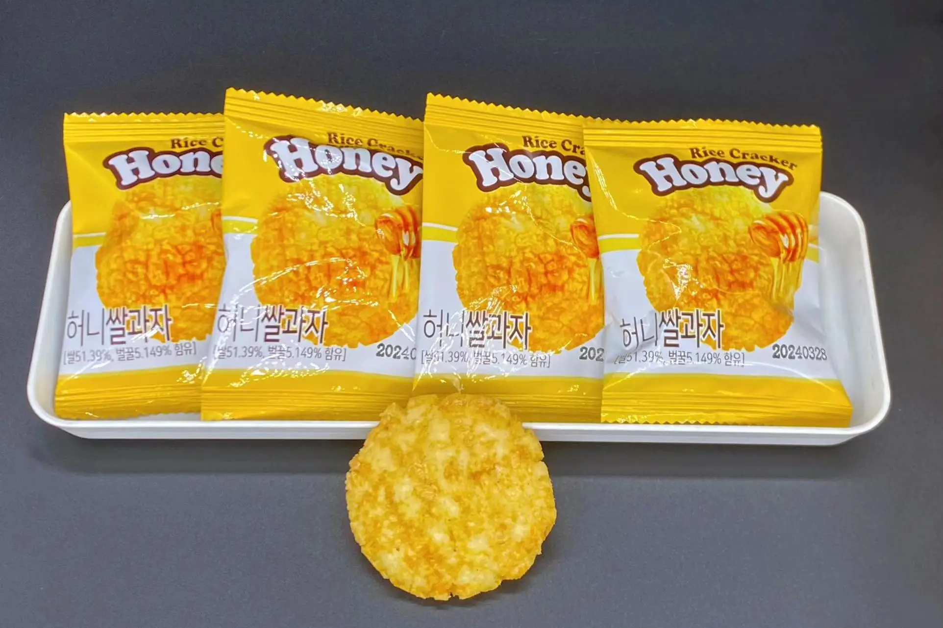 Honey Harmony: Korean Snack Excellence Unleashed in Every Rice Cracker Bite! supplier