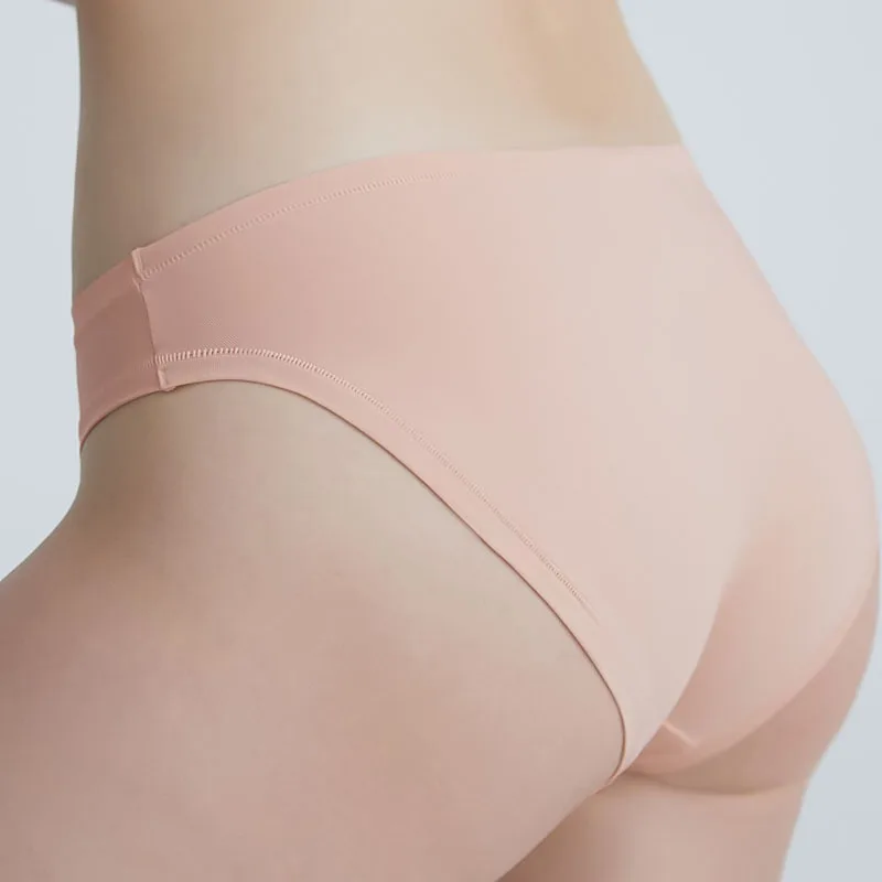 Wholesale New Arrival Ice Silk Women's Panties Breathable and Antibacterial Ladies Panties Women's Underwear Custom OEM Supplier