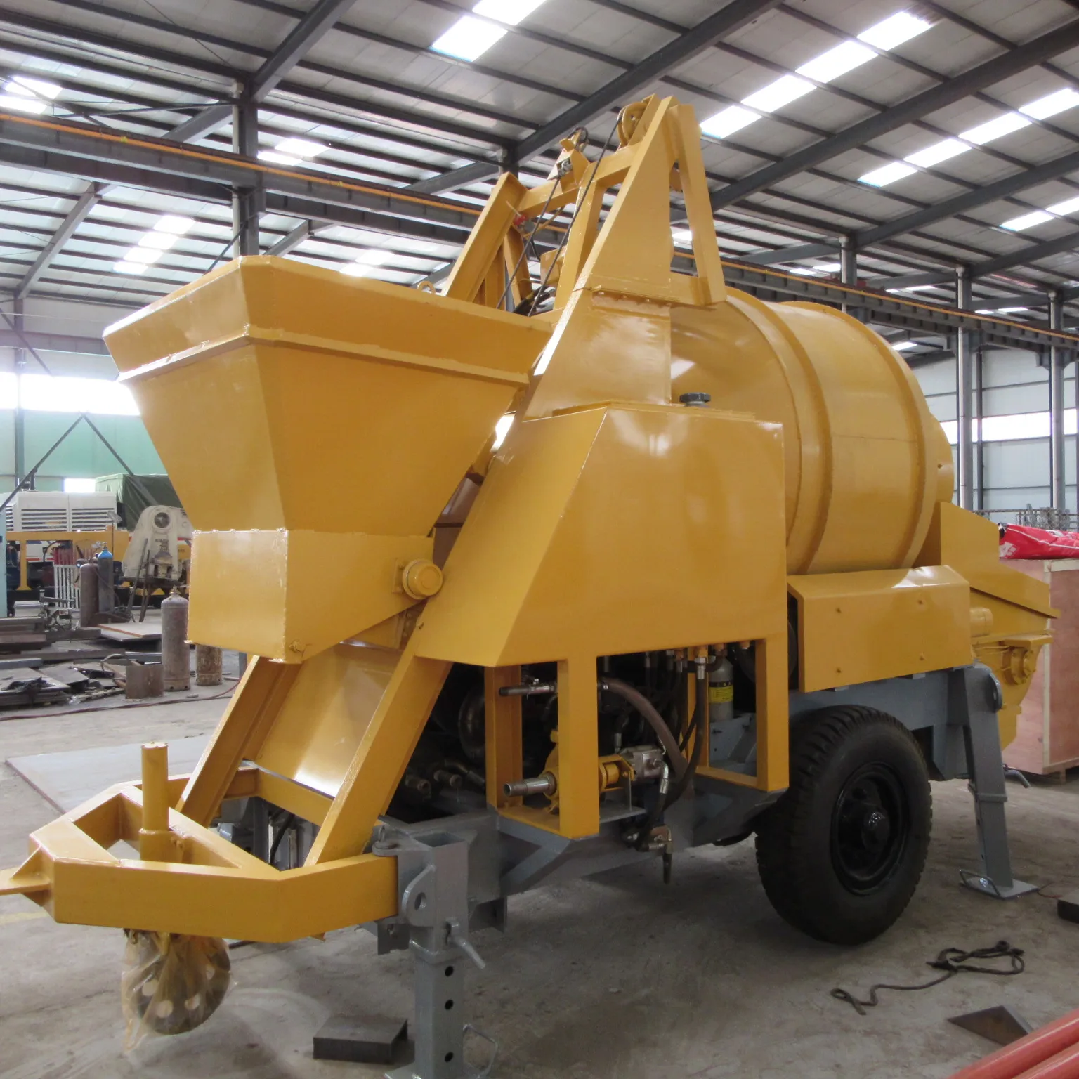 30 Cubic Meter Per Hour Diesel Portable Concrete Mixer With Pump In