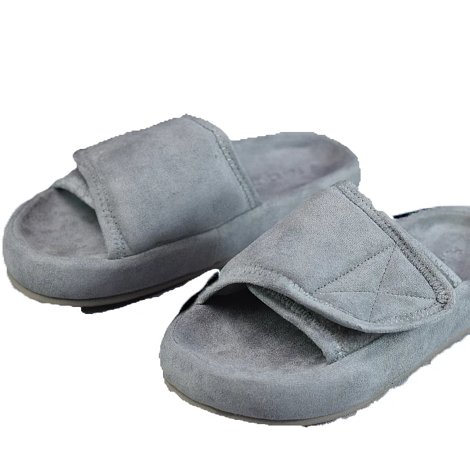 yeezy slippers