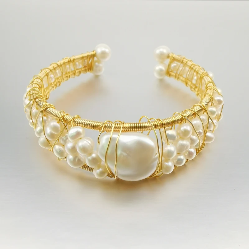 生珠宝有限公司 标题 高品质天然珍珠铜黄金填充手工可调节手链为妇女