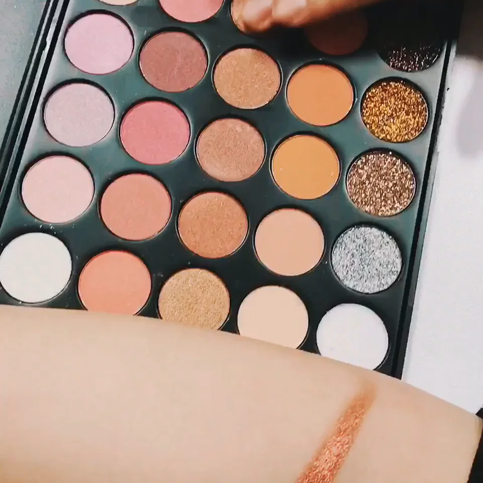 Personalised Private Label Makeup Eye Shadow Palette No Name Eyeshadow