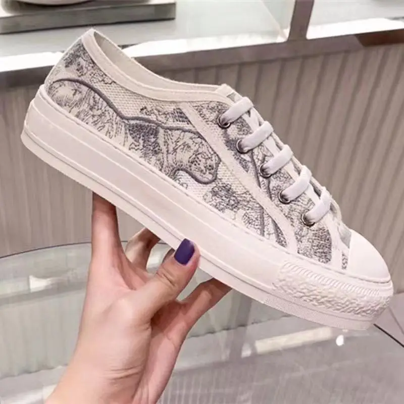 Lady Designer Shoes Fashion Luxury Famous G Brand Women Sneakers New