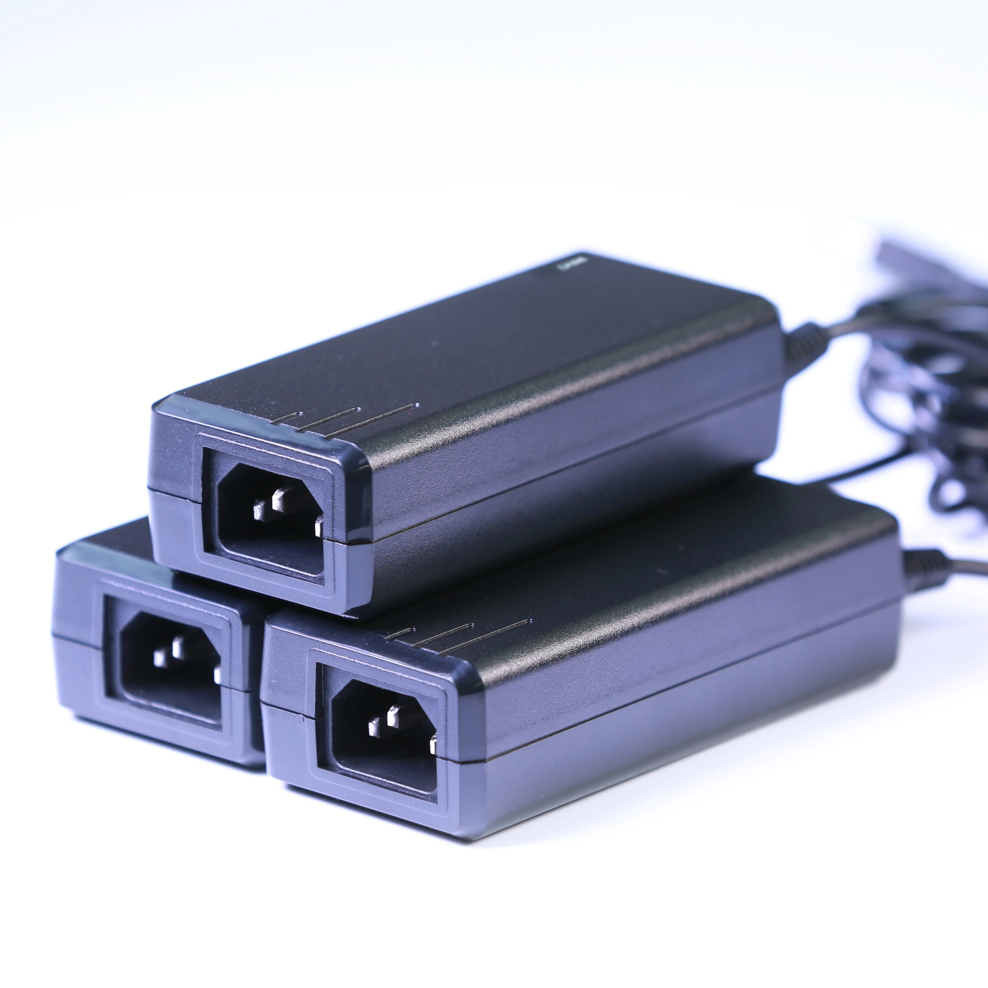 12w插入式电源充电器适配器12伏1000ma ac dc adaptor12v 1a壁式适配